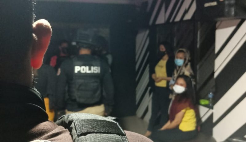 Polisi gerebek pesta miras di Banda Aceh