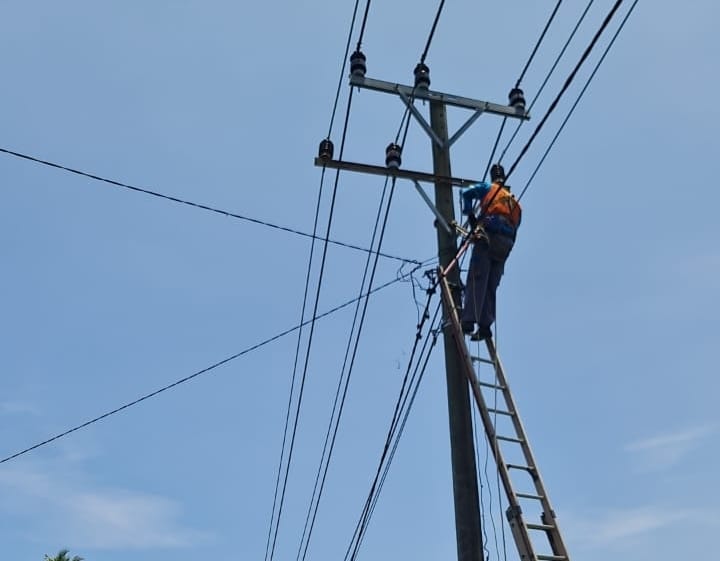 Gerak Cepat PLN Pulihkan Pasokan Listrik Selama Periode Lebaran. 