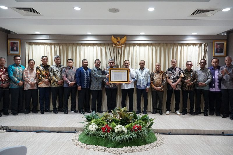 Rapat Koordinasi (Rakor) Penetapan Komitmen Bersama dan Target Monitoring Centre for Prevention (MCP) Tahun 2024, di Gedung Merah Putih KPK, Jakarta, Rabu (22/5/2024). (Foto | KPK).