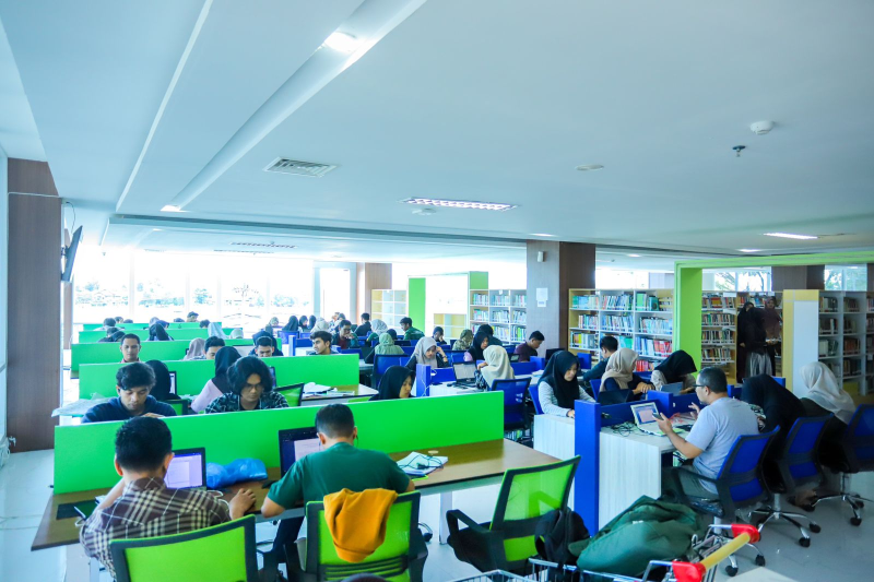 Foto Suasana Perpustakaan Aceh. 