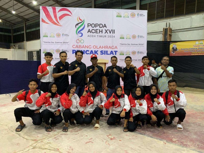 Kontingen cabang Olahraga (Cabor) Pencak Silat Kabupaten Aceh Barat. Foto: Hidayat S/Noa.co.id