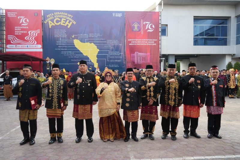 Semarak peringatan Hari Ulang Tahun ke-79 Republik Indonesia di Kantor Wilayah Kementerian Hukum dan HAM Aceh, Banda Aceh, Sabtu (17/8/2024). (Foto : Farid Ismullah/NOA.co.id).