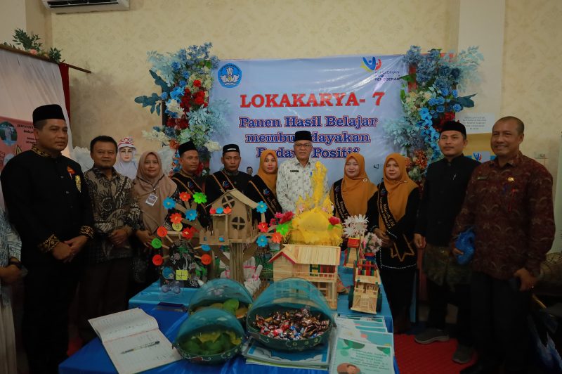 Lokakarya Festival Panen Hasil Belajar Program Pendidikan Guru Penggerak (PGP) Angkatan 10 di Aula Dinas Pendidikan dan Kebudayaan. Kamis, (24/10/2024). Foto: Humas Aceh Barat.