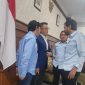 Mualem - Dek Fadh Sambut Menlu Sugiono di Bandara Iskandar Muda. Foto: Istimewa