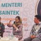 Regional CEO BSI Aceh ( Wachjono) bersama Wakil Menteri Diktisaintek (Prof. Stella Christie, Ph.D) dan Rektor Universitas Syiah Kuala (Prof. Dr. Ir. Marwan) dalam agenda kunjungan Wamen di Desa Nilam BSI. Foto: BSI Aceh